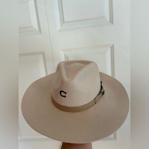 Cream Wide-Brim Fedora Hat